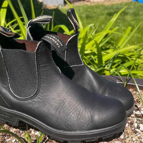 Blundstone Black Premium Leather Chelsea Boots - Picture 3 of 6